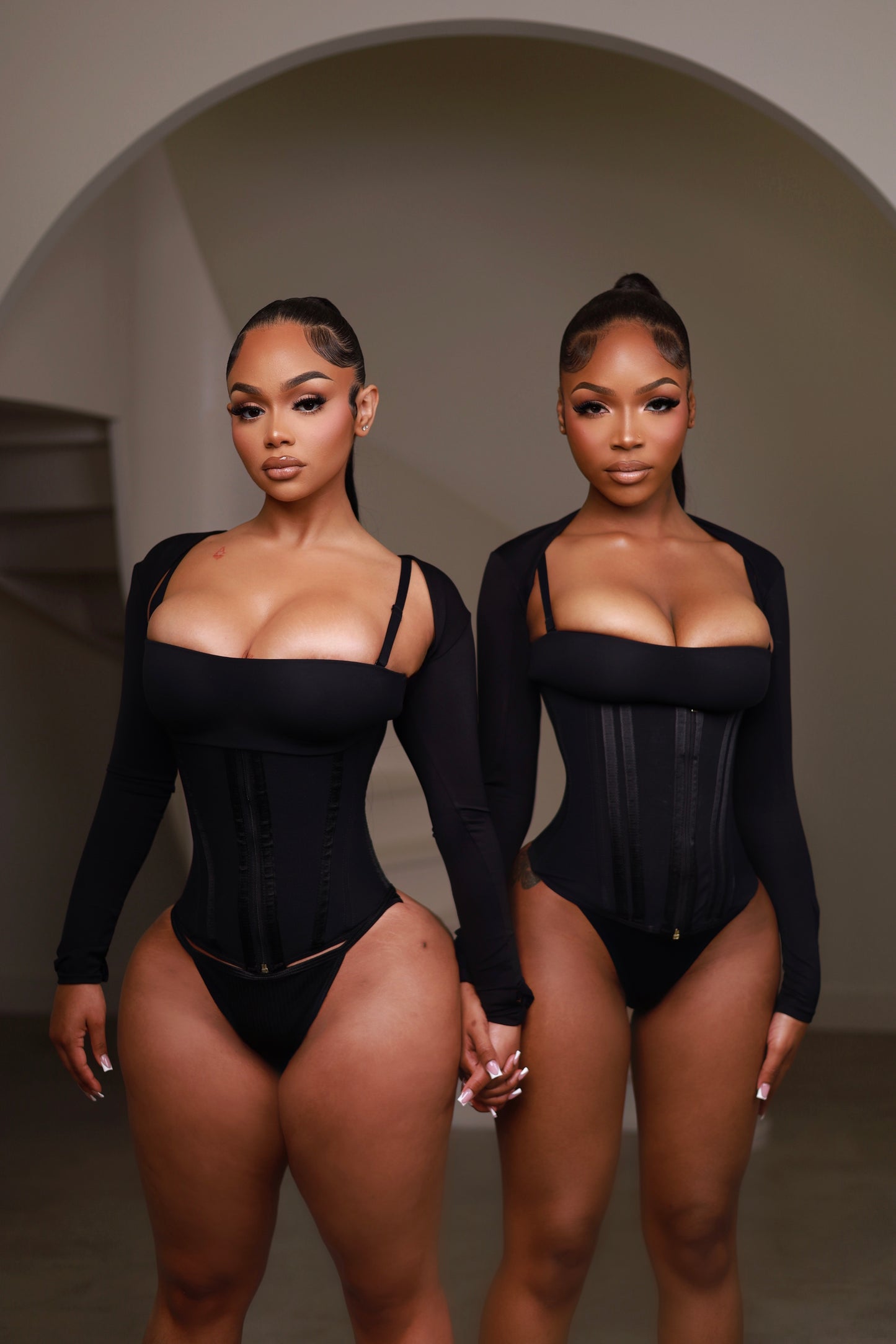 Veuve Noire Waist Trainer